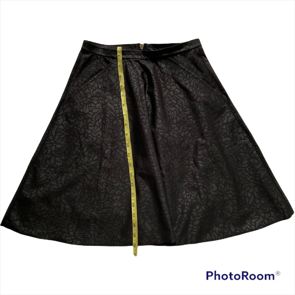 Lululemon skirt  | Black skirt | Color: Black | Size: 4 |